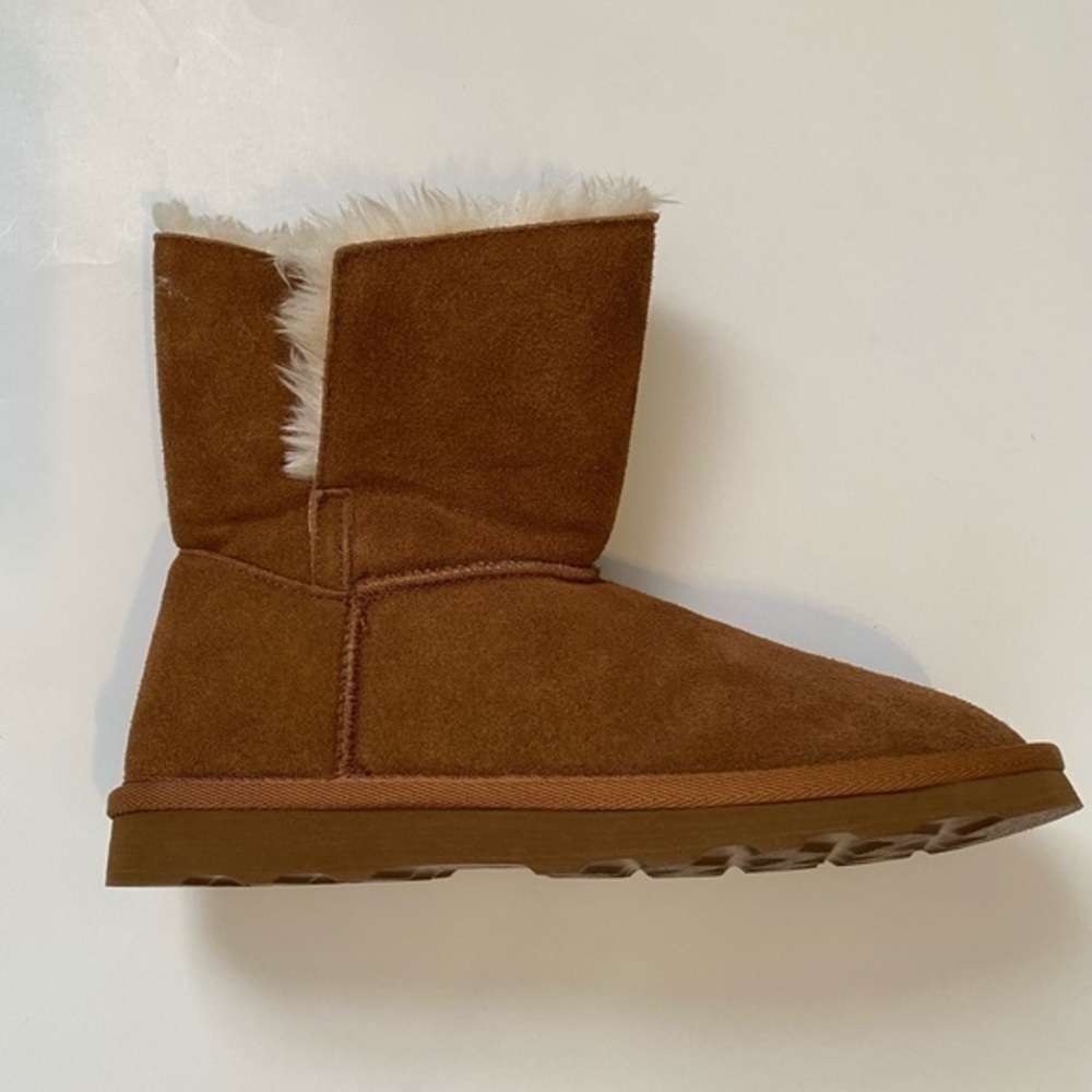 Time & tru brown boots size 7